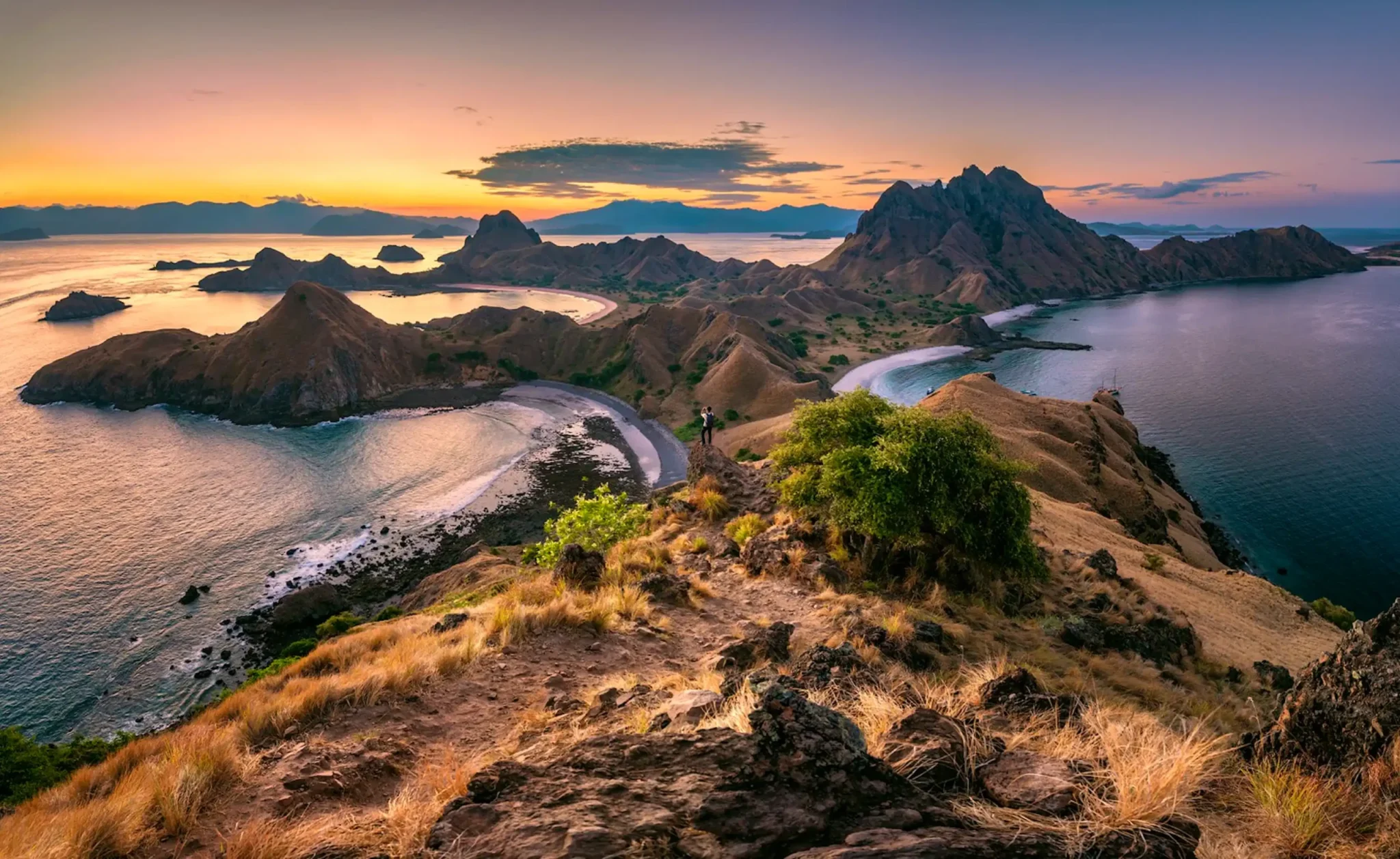 Tips for Travelers During a Vacation to Komodo and Flores Islands?